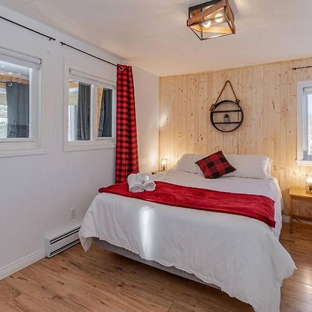 Spa, Sauna Et Foyer : Le Phare De Бэ-Сен-Поль Экстерьер фото