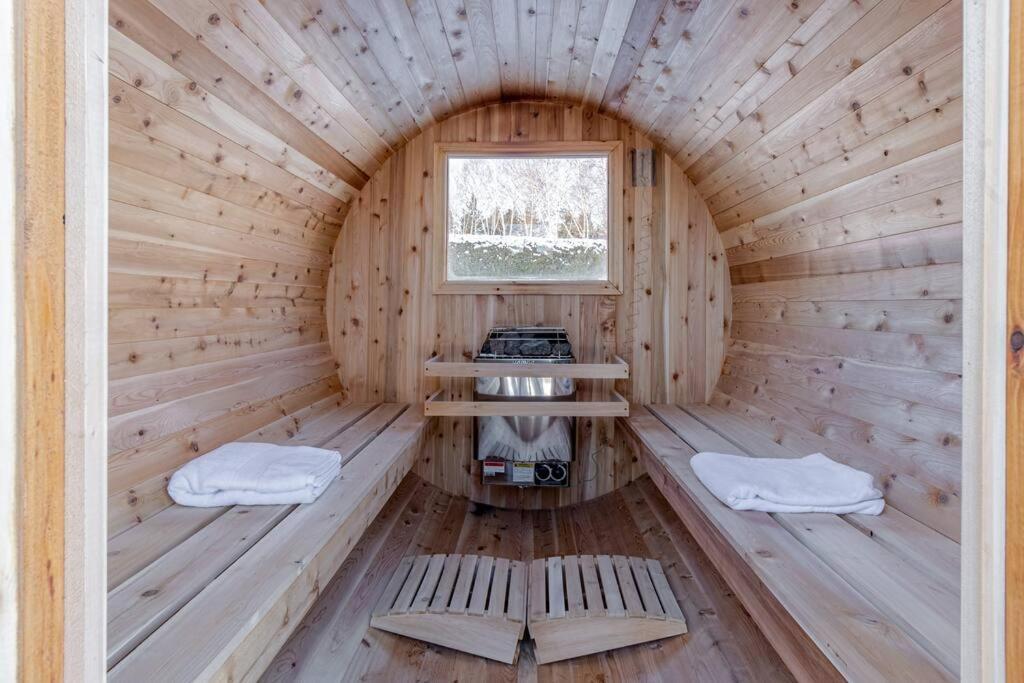 Spa, Sauna Et Foyer : Le Phare De Бэ-Сен-Поль Экстерьер фото